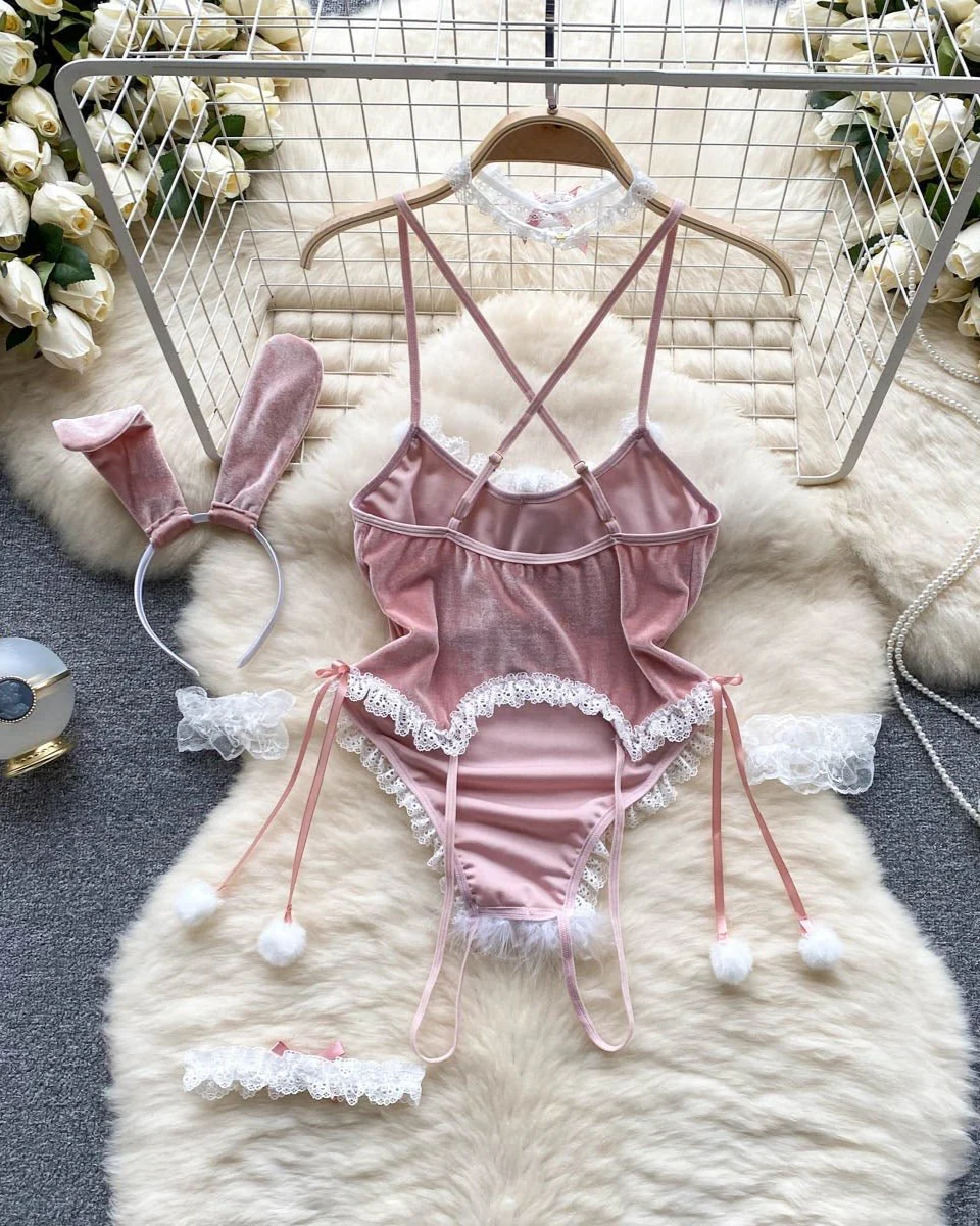 Velvet Envy Lingerie Set - Image 6