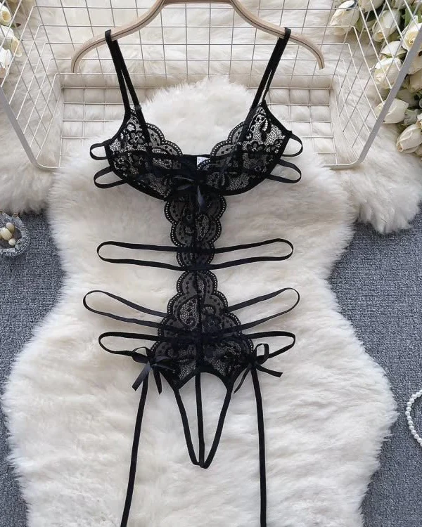 Ravishing Rouge Strappy Babydoll Lingerie - Image 3